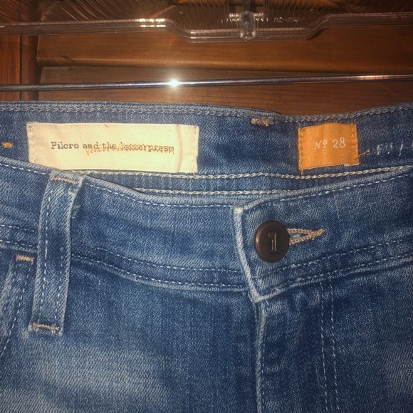 Pilcro cut off shorts - Picture 2 of 4